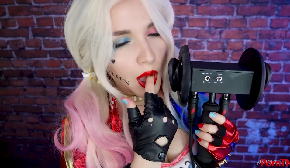 KittyKlaw Asmr福利 哈莉·奎茵 舔嘴的声音