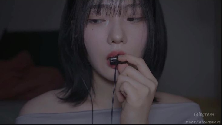 Nareun最新ASMR福利 舔麦口音